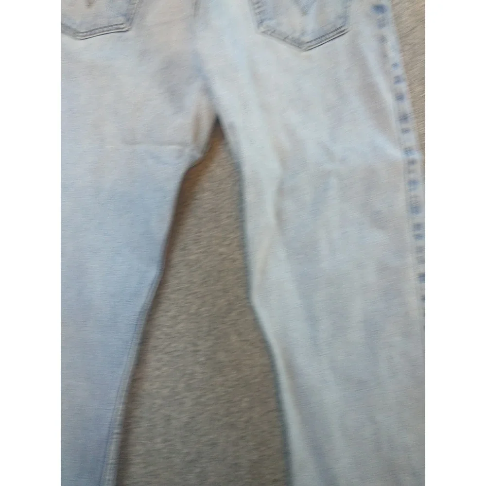 Levis 550 Relaxed Fit Jeans Mens 36x31 Light Wash Blue Denim Straight Leg 550